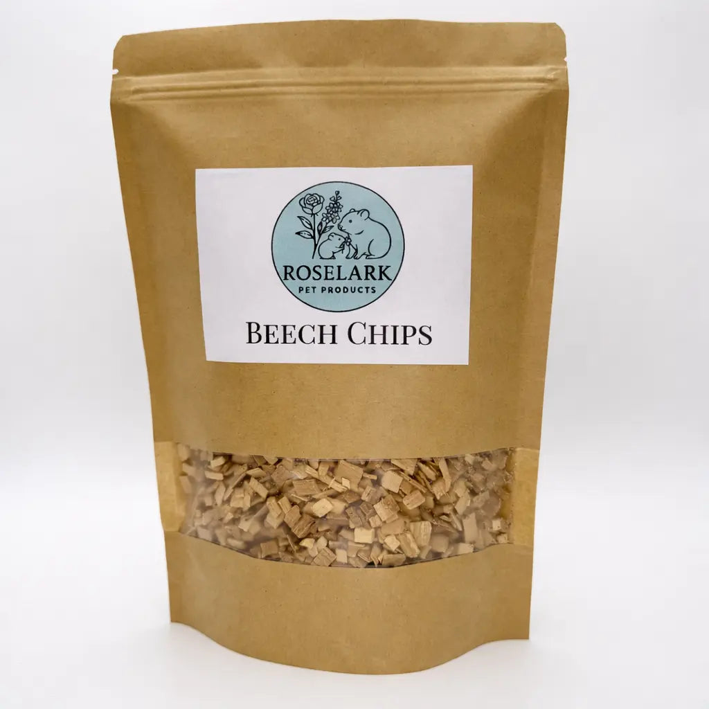 Bag of Roselark Pet Products Beech Chips. Beech Chips digging substrate for hamsters
