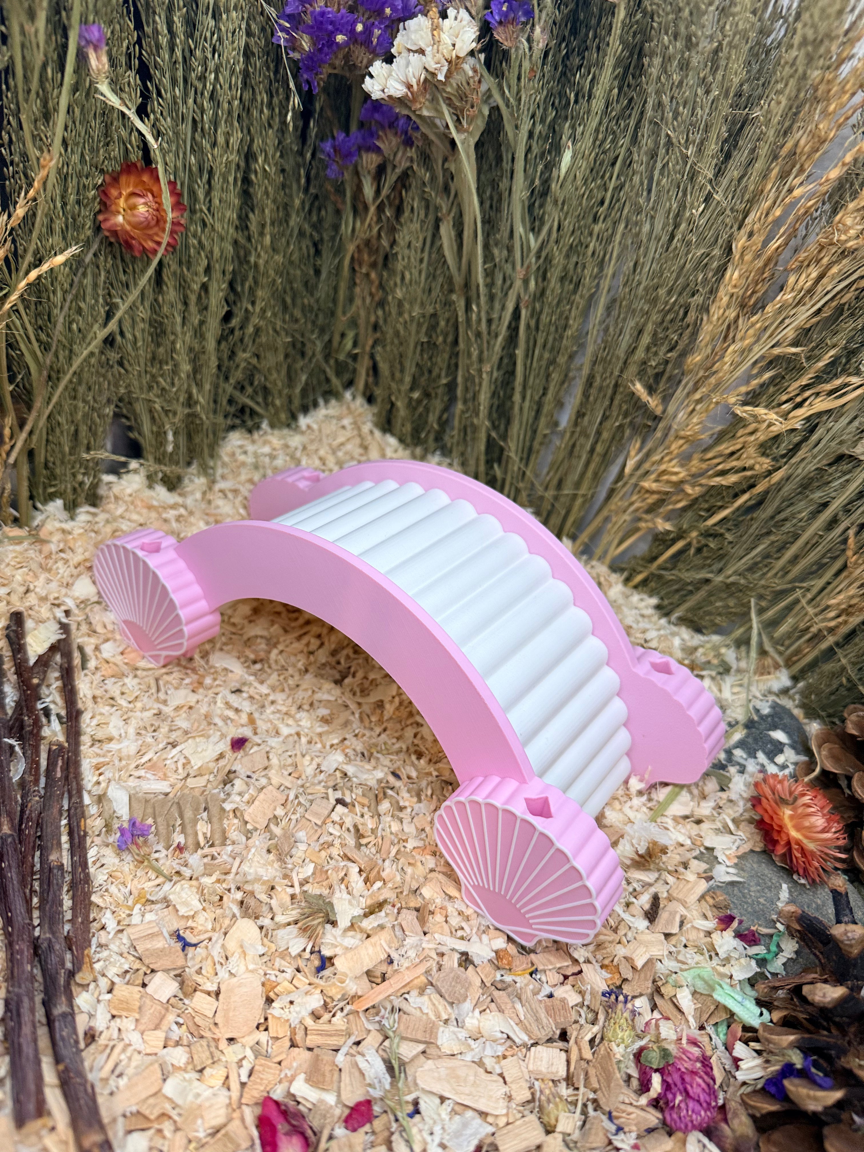 Seashell Bridge Spray Holder RoseLark Pet Products