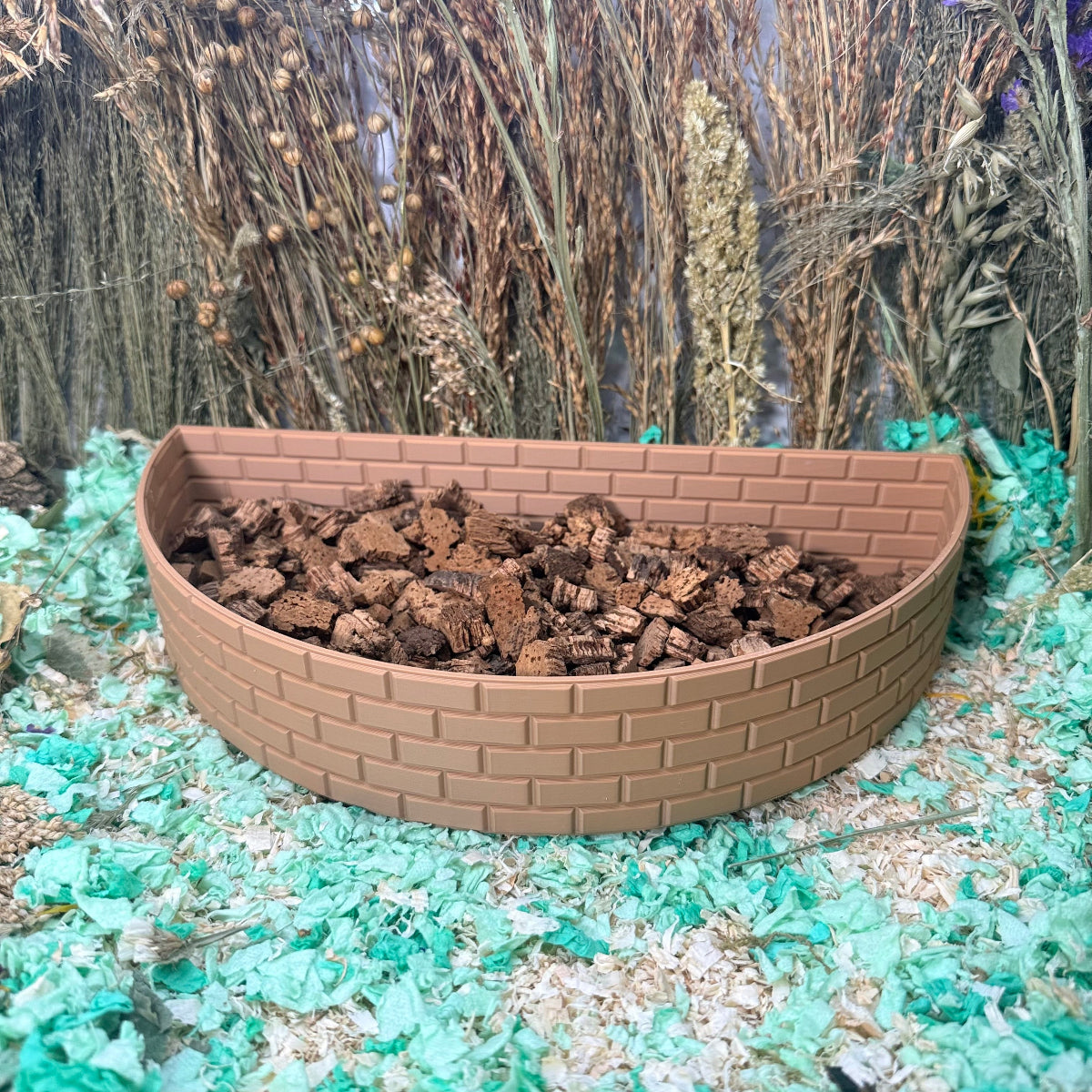 Brick wall style substrate tray for hamster enclosure