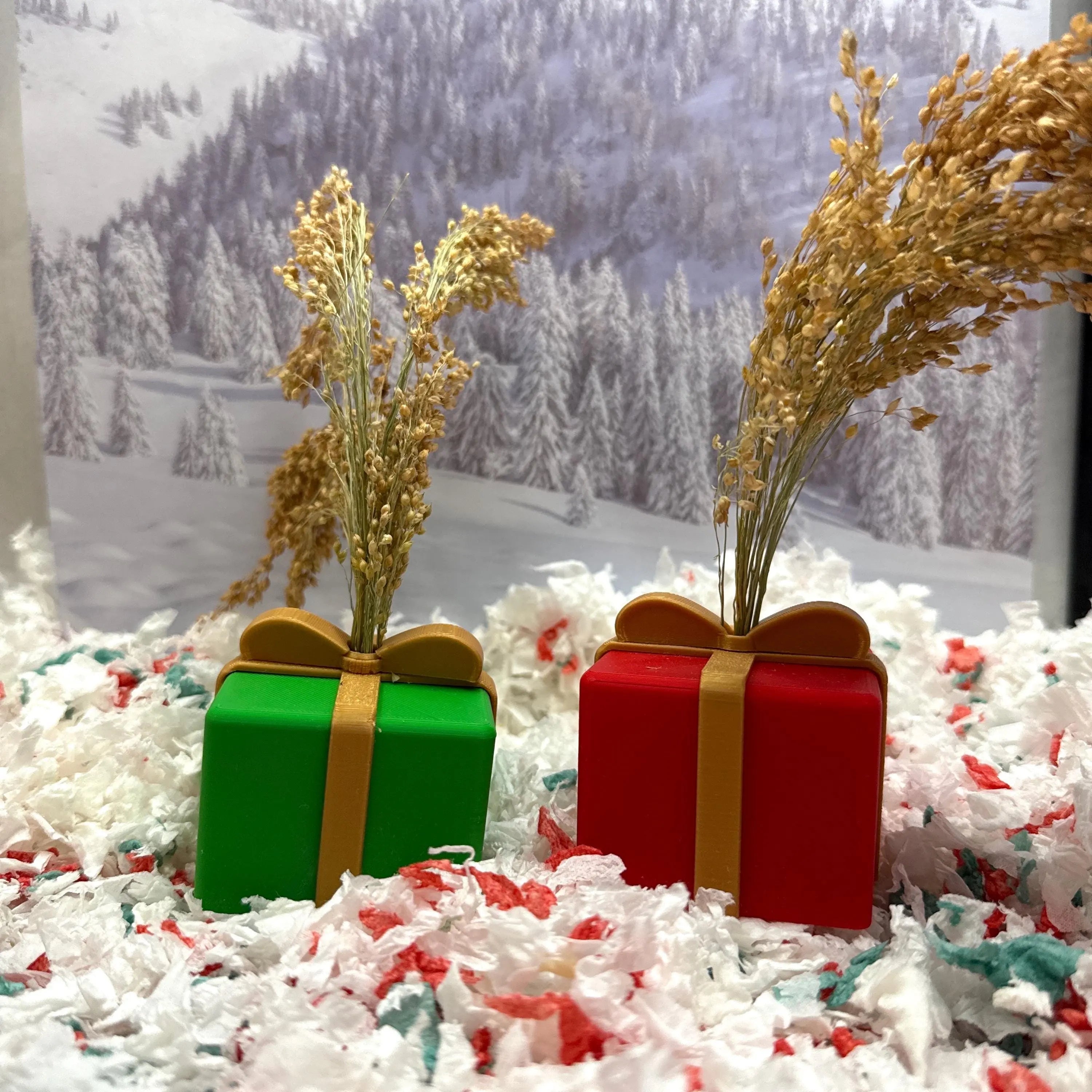 Christmas Present Spray Holder RoseLark Pet Products