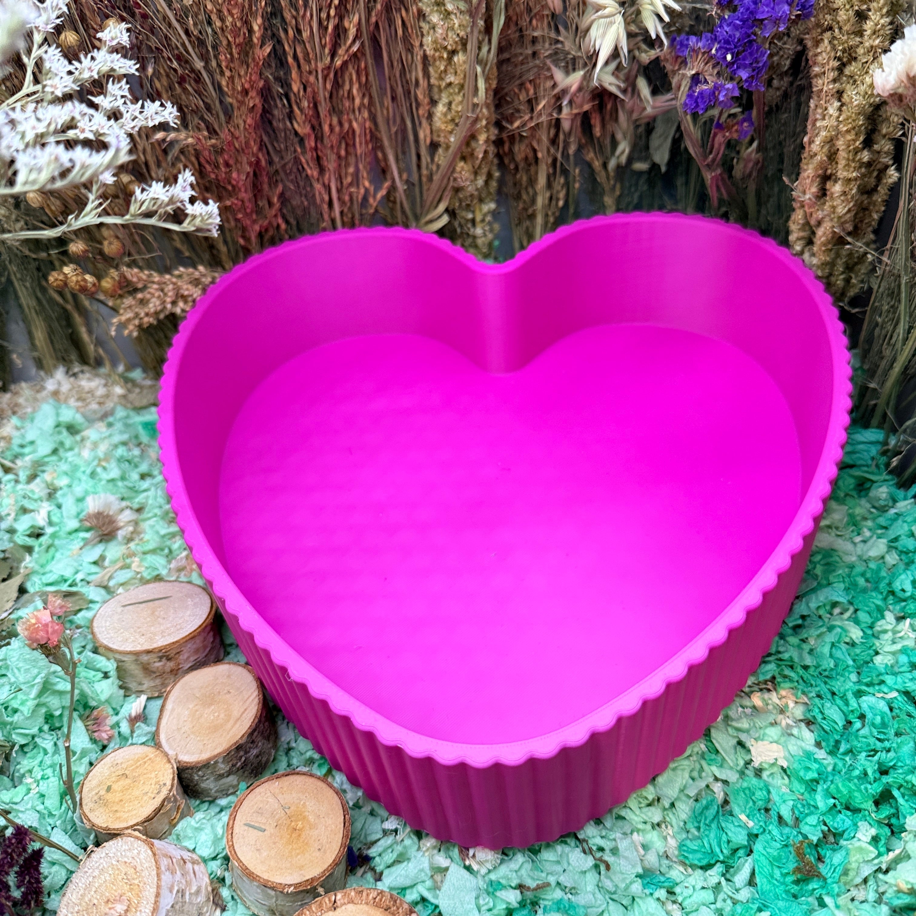 Sand Bath / Dig Box Heart Sand Bath & Dig Box RoseLark Pet Products