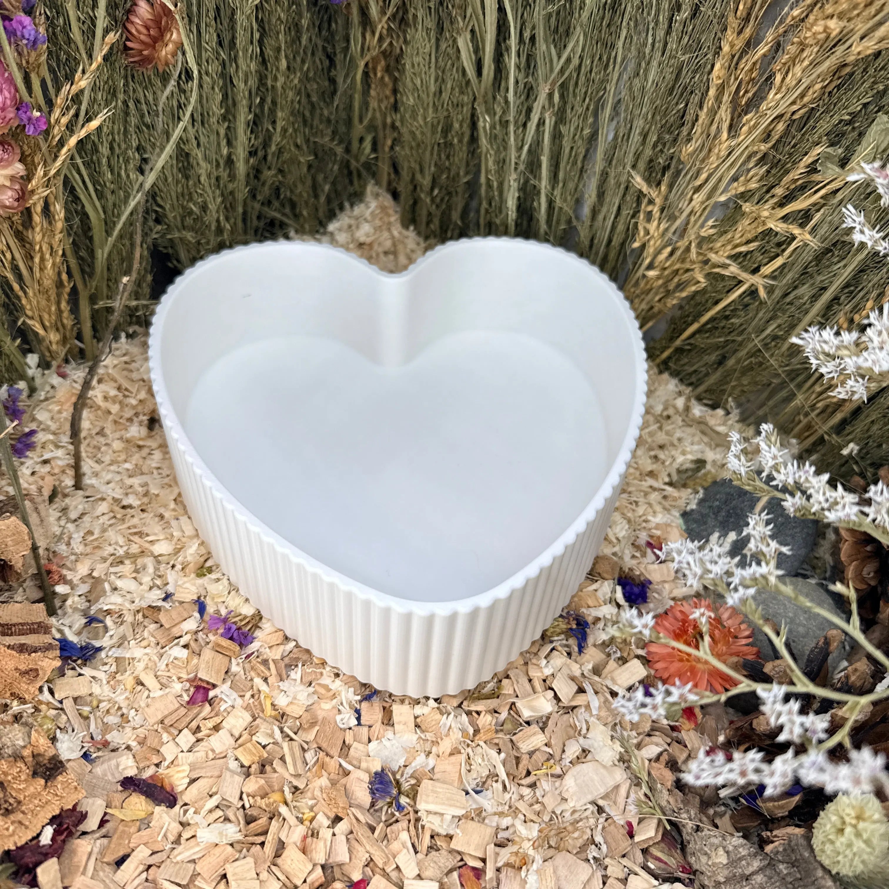Sand Bath / Dig Box Heart Sand Bath & Dig Box RoseLark Pet Products