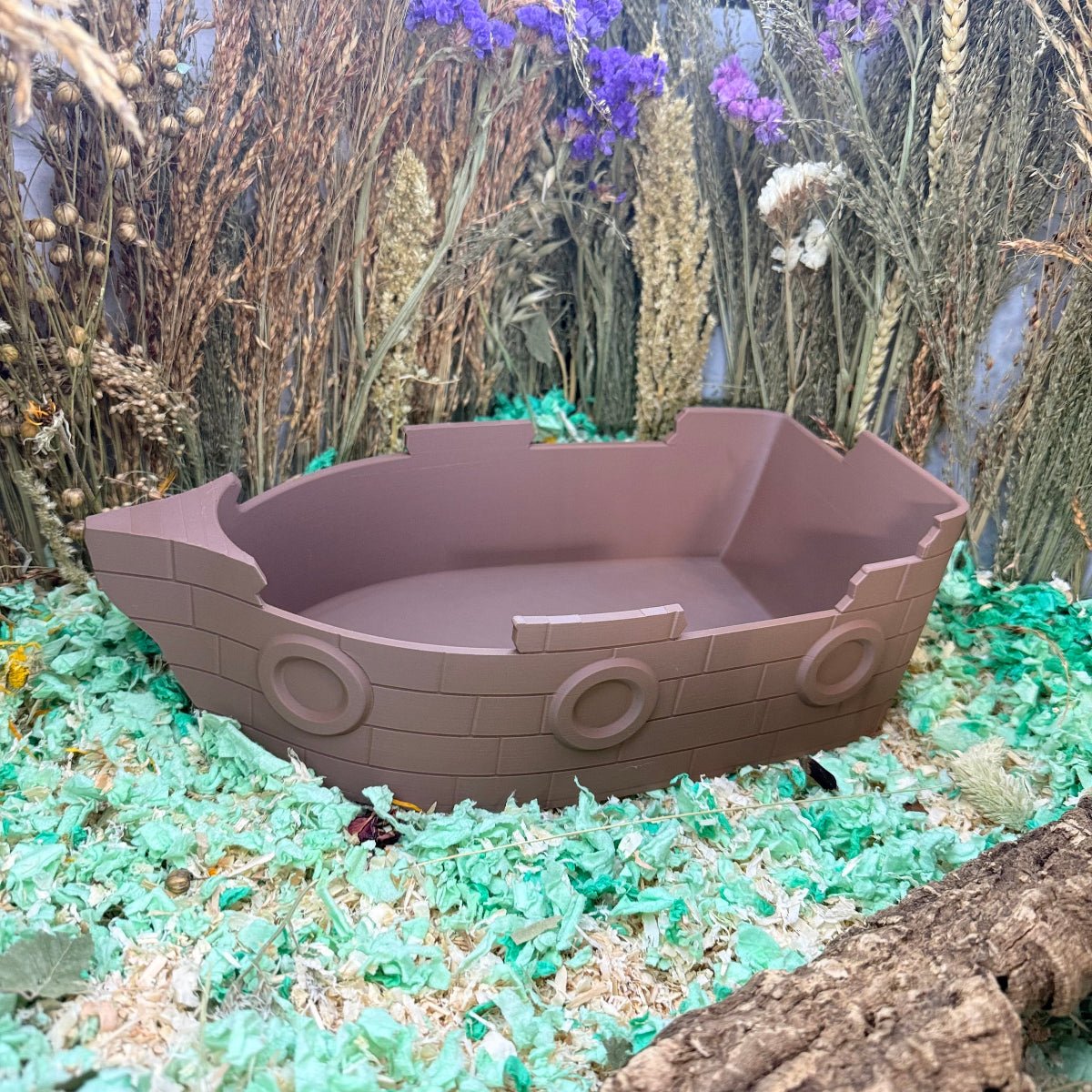 Pirate themed hamster enclosure accessory
