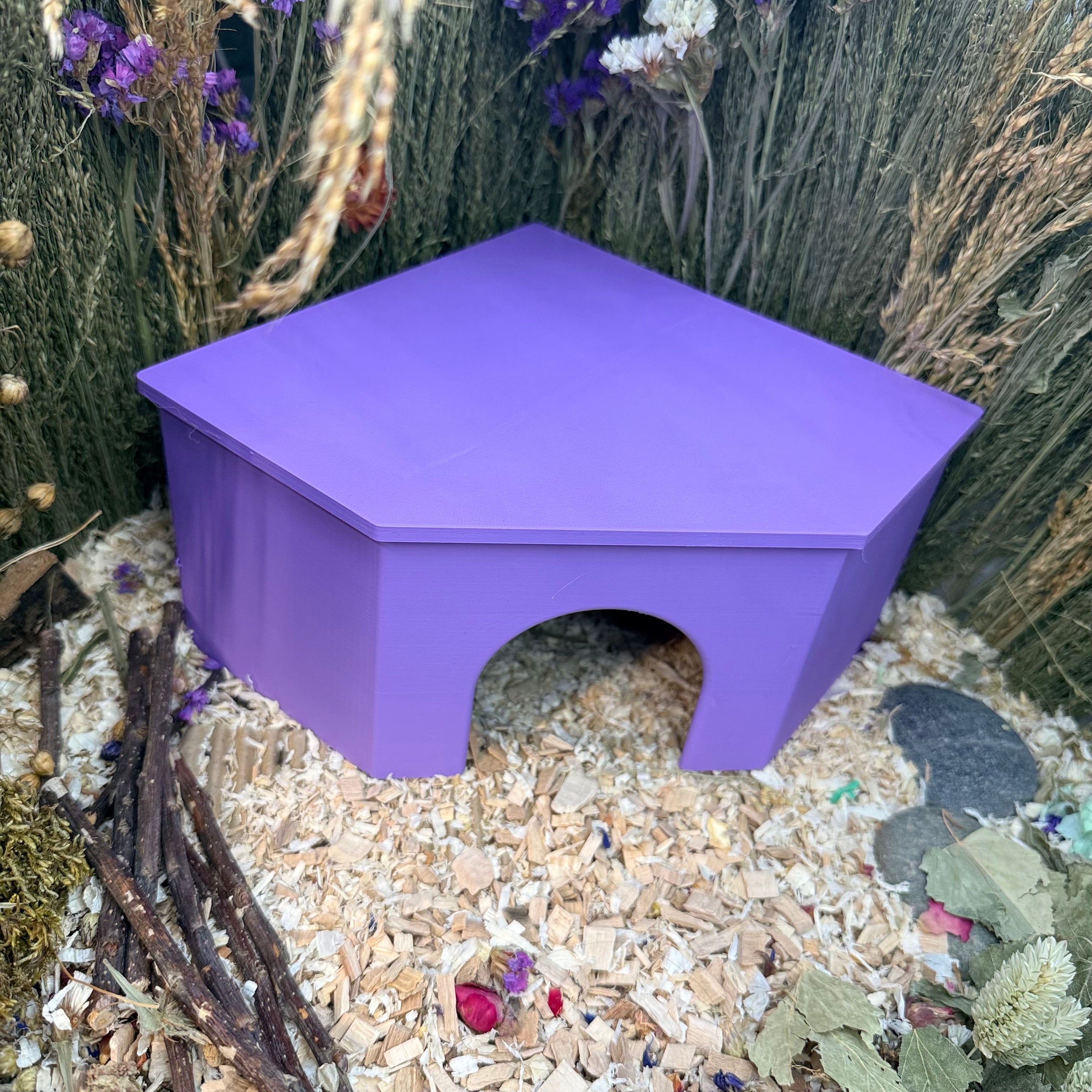 Small Pet Hide Corner Hide with Removable Lid | RoseLark