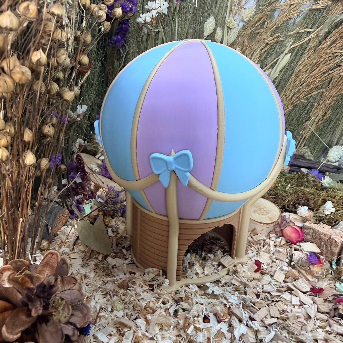 Small pastel hamster hide with rope details