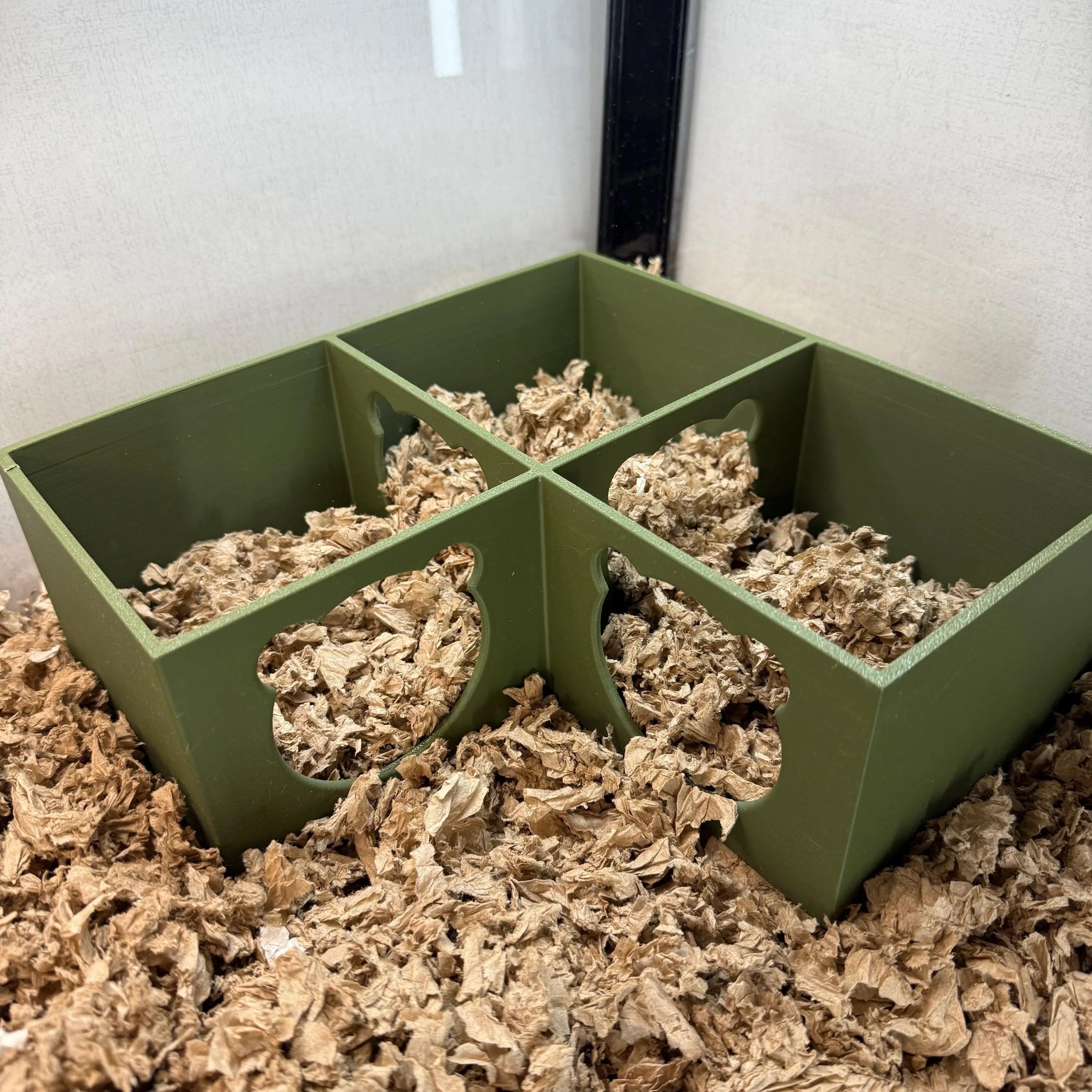 Small Pet Hide Three Chamber Hide with Removable Lid RoseLark Pet Products