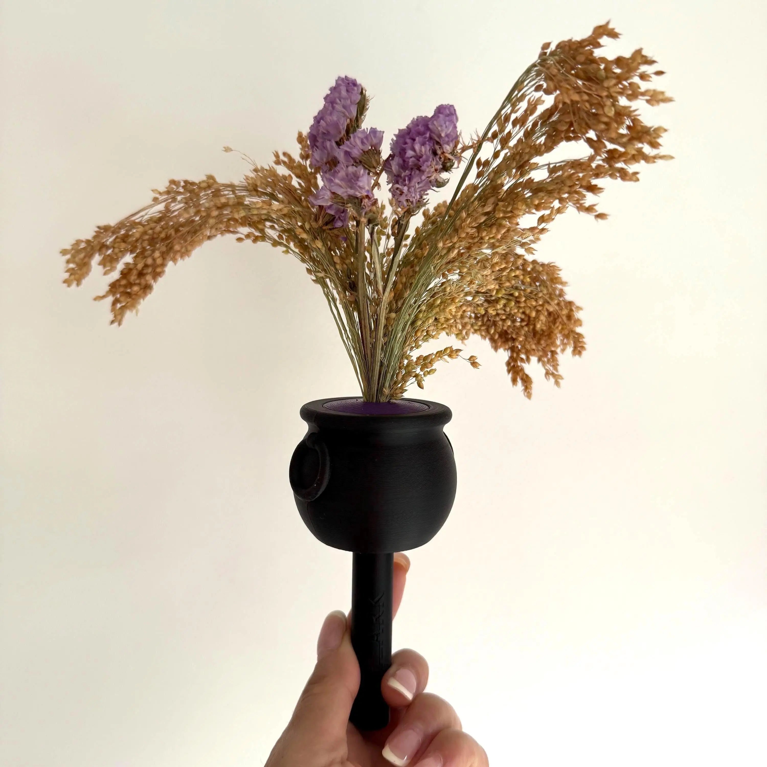 Spray Holder Cauldron Spray Holder RoseLark Pet Products