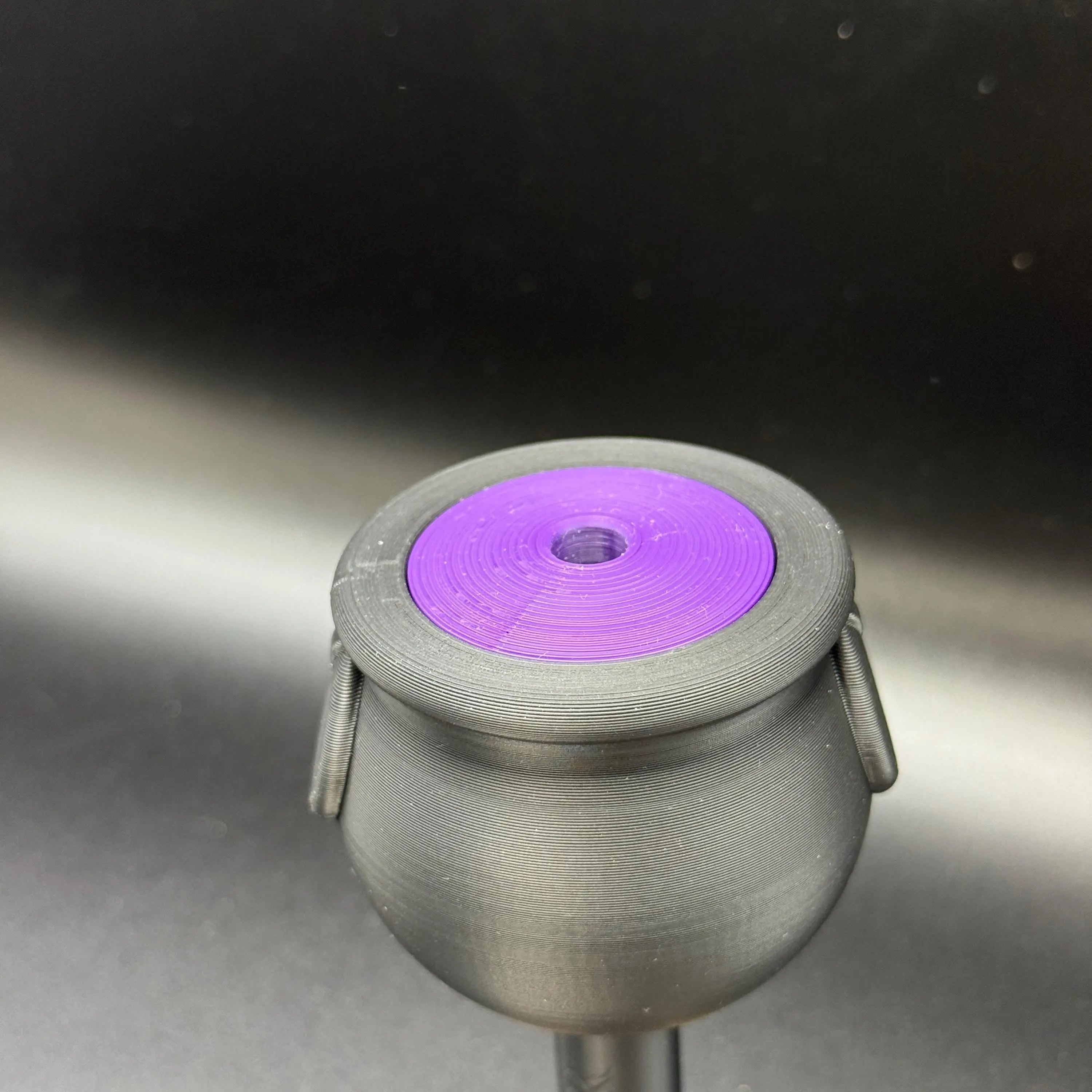 Spray Holder Cauldron Spray Holder RoseLark Pet Products