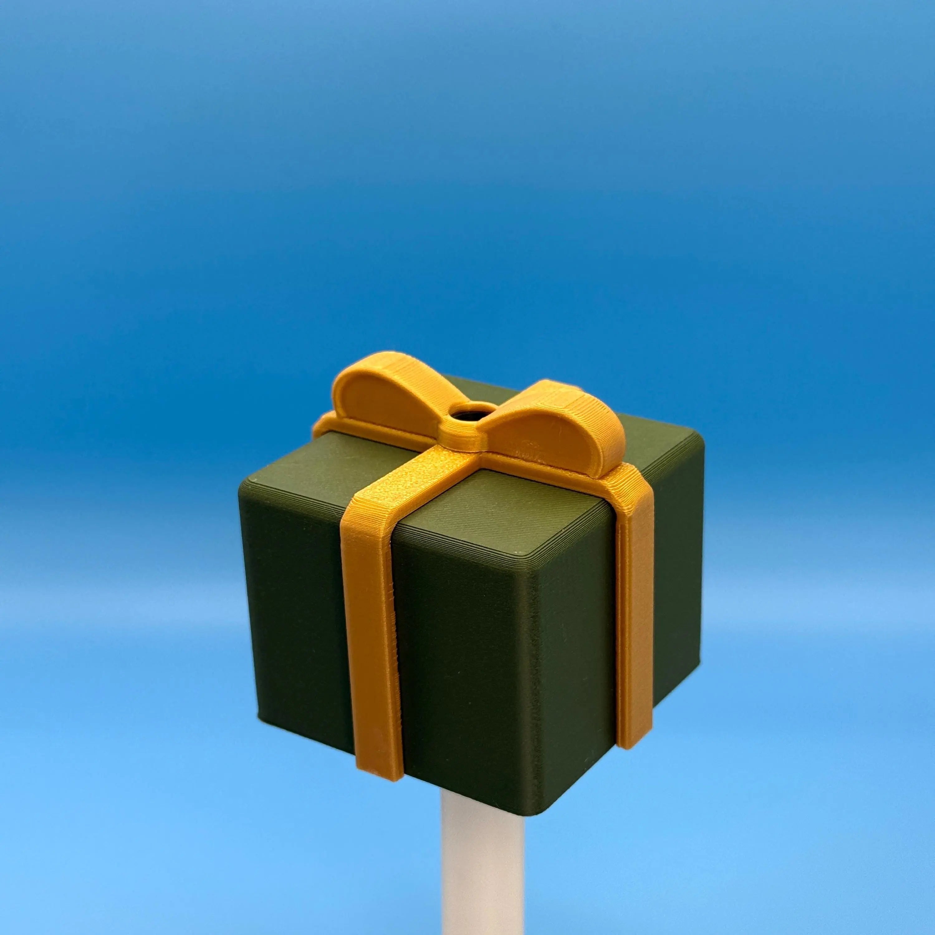 Spray Holder Christmas Present Spray Holder RoseLark Pet Products