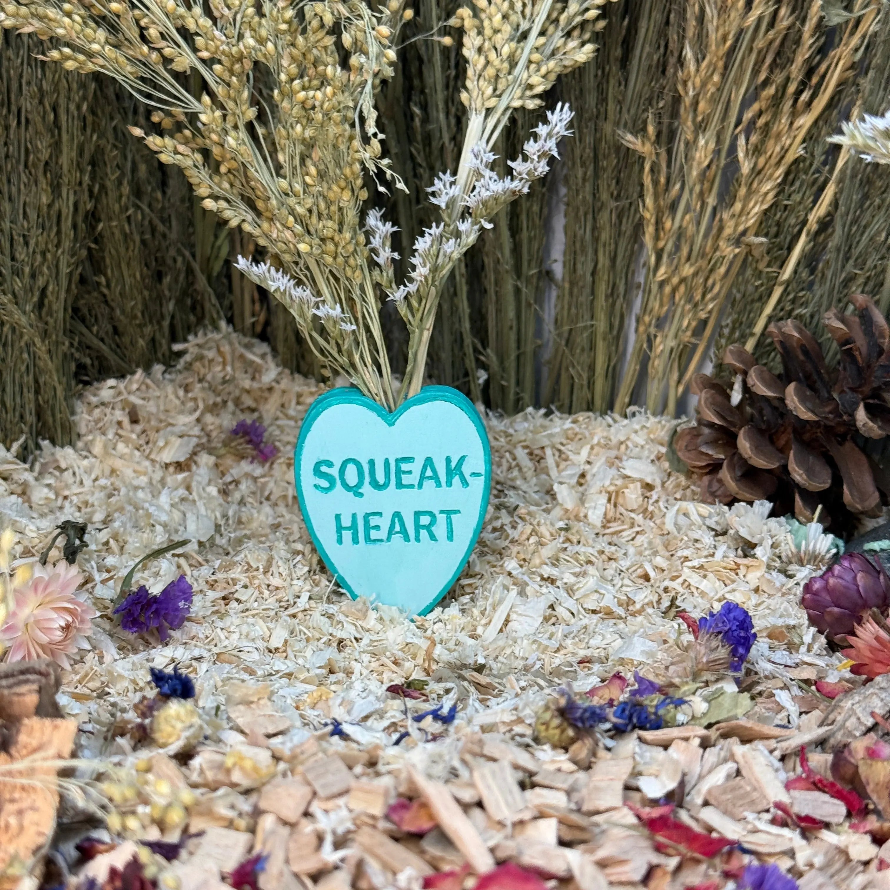 Spray Holder Hand - Painted Heart Spray Holder RoseLark Pet Products