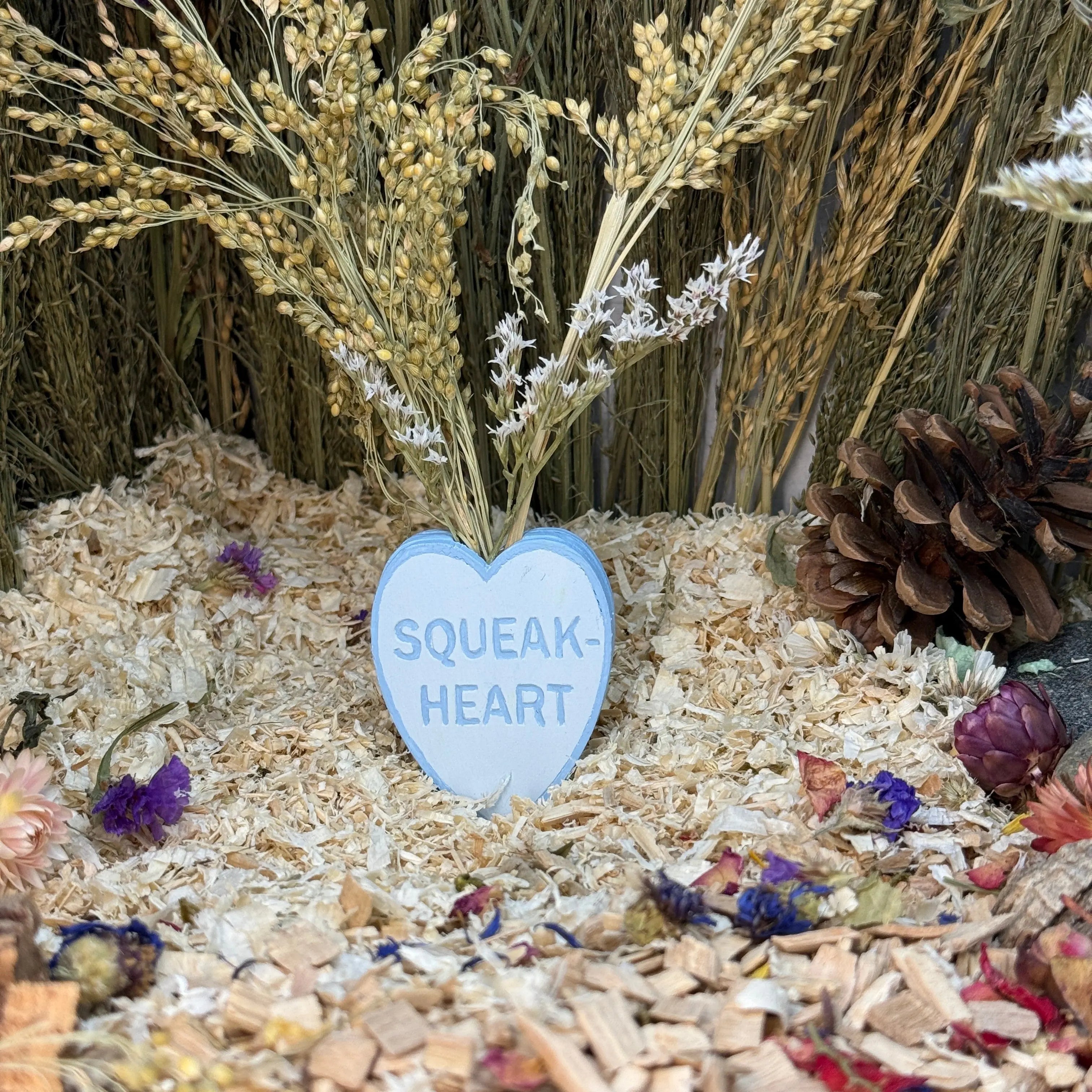 Spray Holder Hand - Painted Heart Spray Holder RoseLark Pet Products