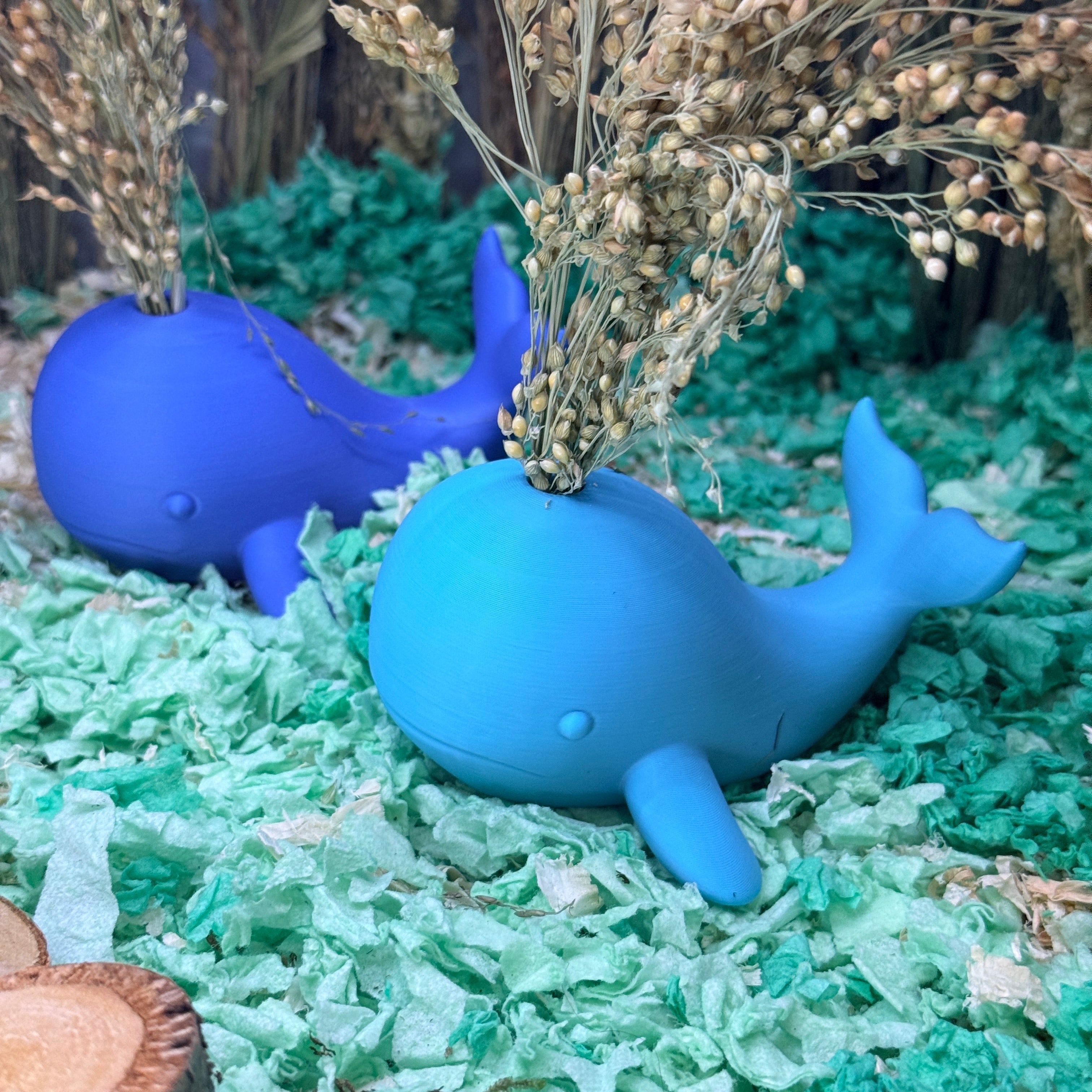 Spray Holder Whale Spray Holder RoseLark Pet Products